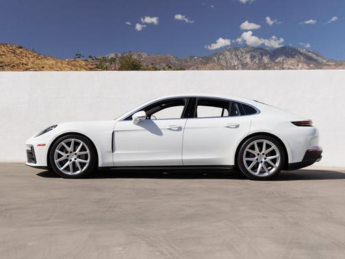 Carrara White 2025 Porsche Panamera