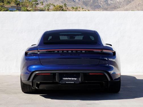 2020 Porsche Taycan Turbo S