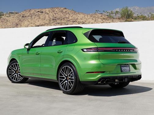 2025 Porsche Cayenne S