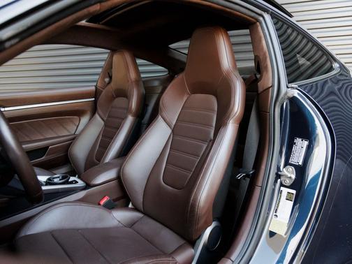 2021 Porsche 911 Carrera 4S