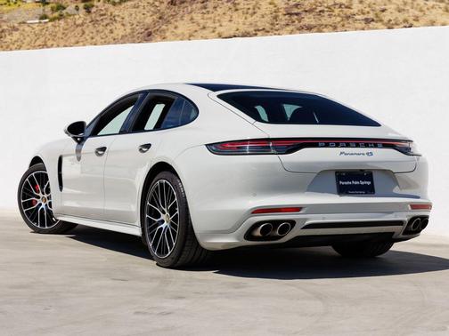 Chalk 2023 Porsche Panamera 4S