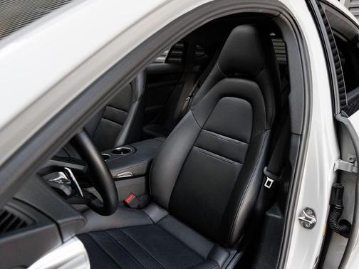 Chalk 2023 Porsche Panamera 4S