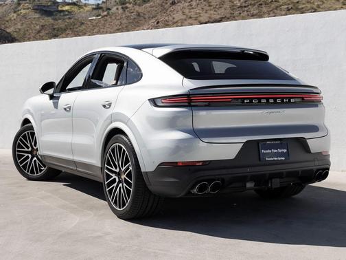 2025 Porsche Cayenne S
