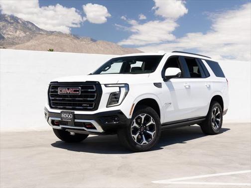 2025 GMC Yukon 4WD AT4