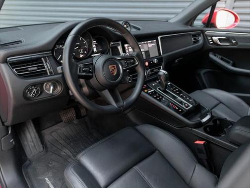 2023 Porsche Macan GTS