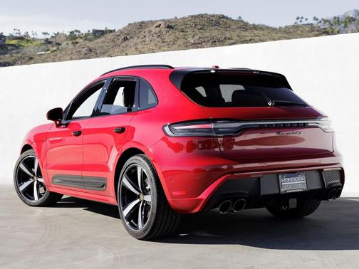 2025 Porsche Macan GTS