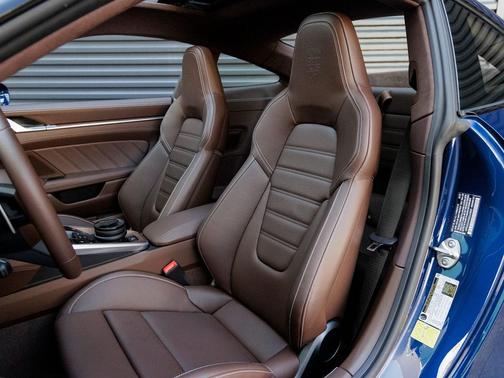 2025 Porsche 911 Turbo S