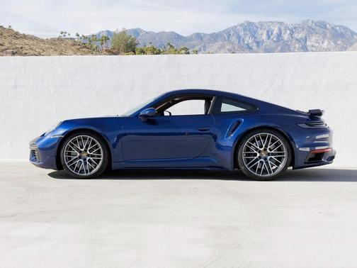 2025 Porsche 911 Turbo S