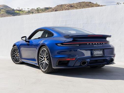 2025 Porsche 911 Turbo S