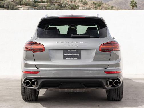 2017 Porsche Cayenne S