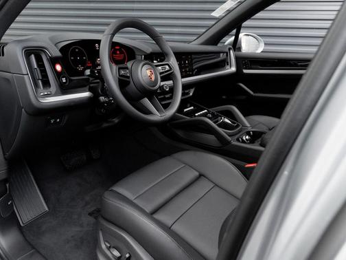 2025 Porsche Cayenne Cayenne