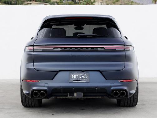 2026 Porsche Cayenne GTS