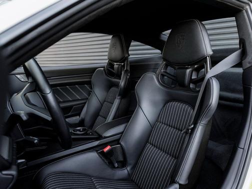 2024 Porsche 911 S/T