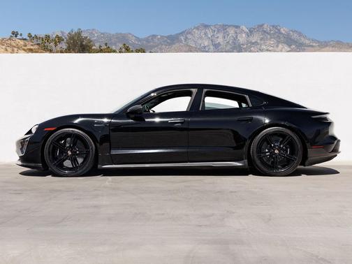 Chalk 2021 Porsche Taycan Turbo S