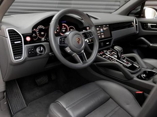 2019 Porsche Cayenne Base