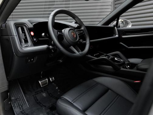 2026 Porsche Cayenne S