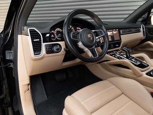 2020 Porsche Cayenne E-Hybrid S
