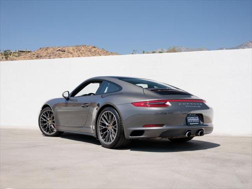 2019 Porsche 911 Carrera 4S