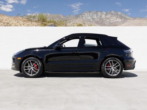 2025 Porsche Macan S