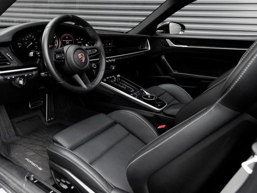 2024 Porsche 911 Carrera 4S