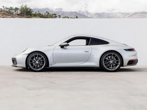 2024 Porsche 911 Carrera T