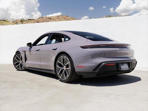 2025 Porsche Taycan 4