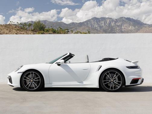 2024 Porsche 911 Turbo S