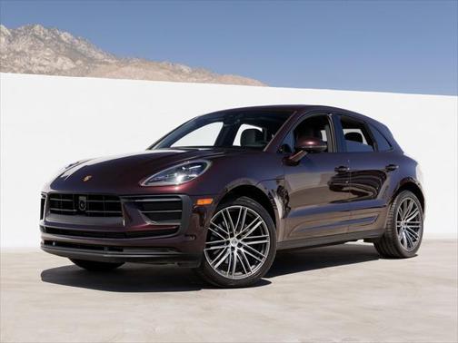 2023 Porsche Macan Base