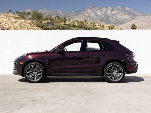 Ruby Metallic 2026 Porsche Macan Macan