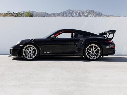 2018 Porsche 911 GT2 RS