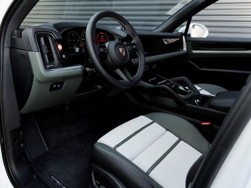 2026 Porsche Cayenne Cayenne E-Hybrid