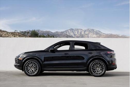 2021 Porsche Cayenne Cayenne