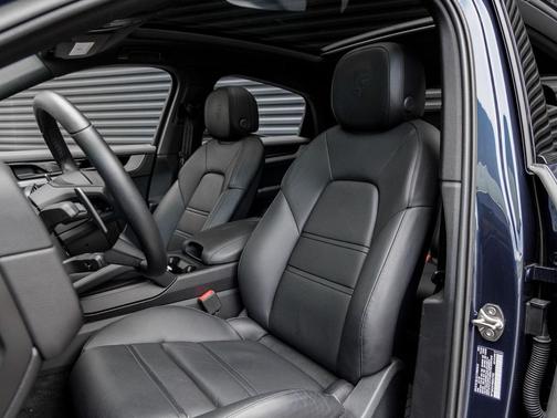 2025 Porsche Cayenne Cayenne