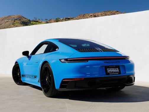2024 Porsche 911 Carrera GTS