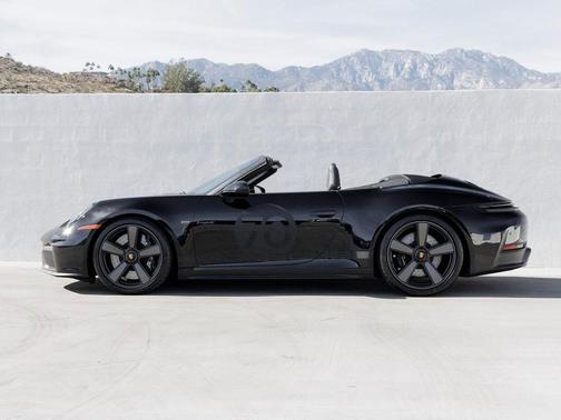 2026 Porsche 911 Spirit 70 Cabriolet