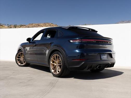 2024 Porsche Cayenne Turbo GT