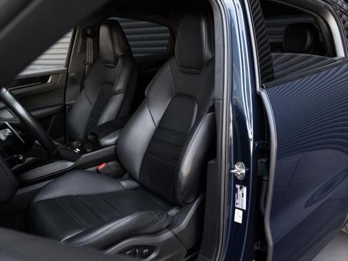 2024 Porsche Cayenne Turbo GT