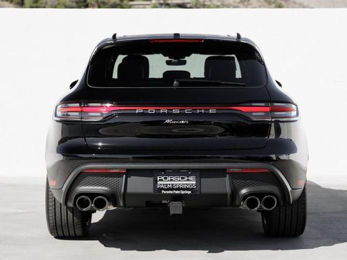 2025 Porsche Macan 