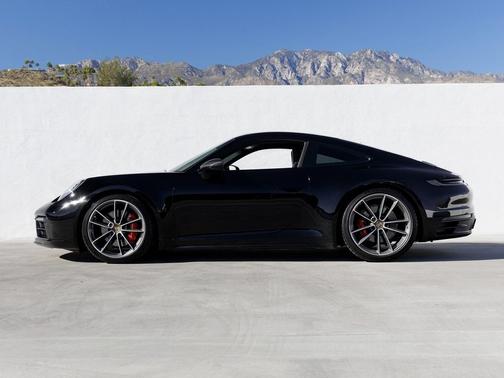 2024 Porsche 911 Carrera S