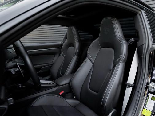 2024 Porsche 911 Carrera S