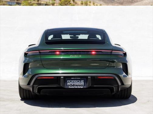 2025 Porsche Taycan Turbo S