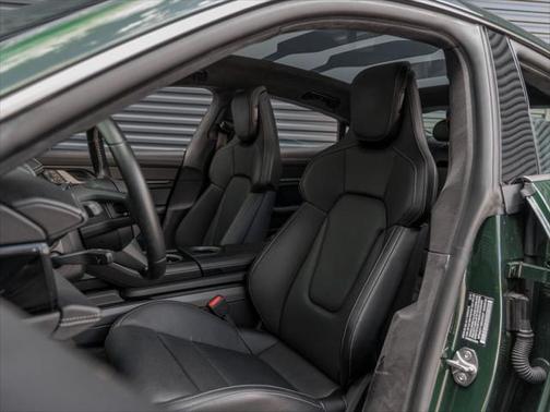 2025 Porsche Taycan Turbo S