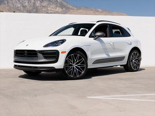 2024 Porsche Macan Base