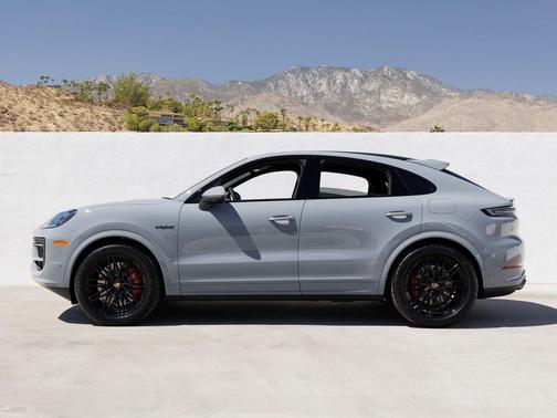 2026 Porsche Cayenne S