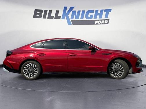 Red 2025 Hyundai SONATA SEL