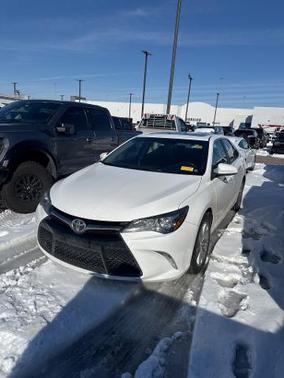 2017 Toyota Camry SE