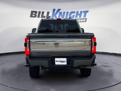 2024 Ford F-250 PLATINUM