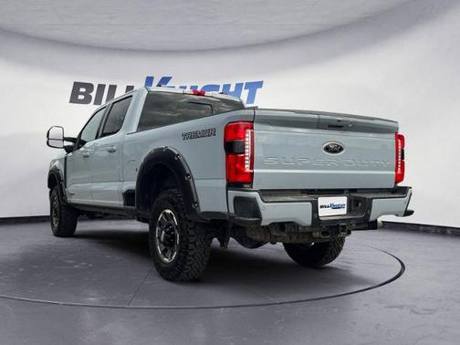 2024 Ford F-350 LARIAT SUPER DUTY