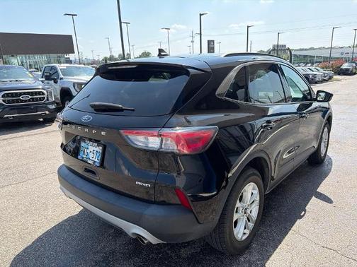 AGATE BLACK METALLIC 2021 Ford Escape SE