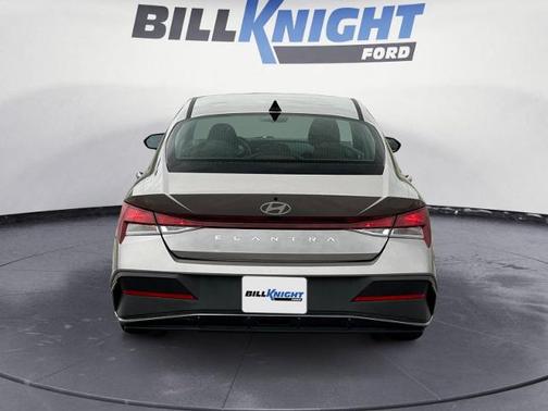 Metal 2024 Hyundai ELANTRA SEL